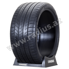 Latitude Sport 3 295/35 R21